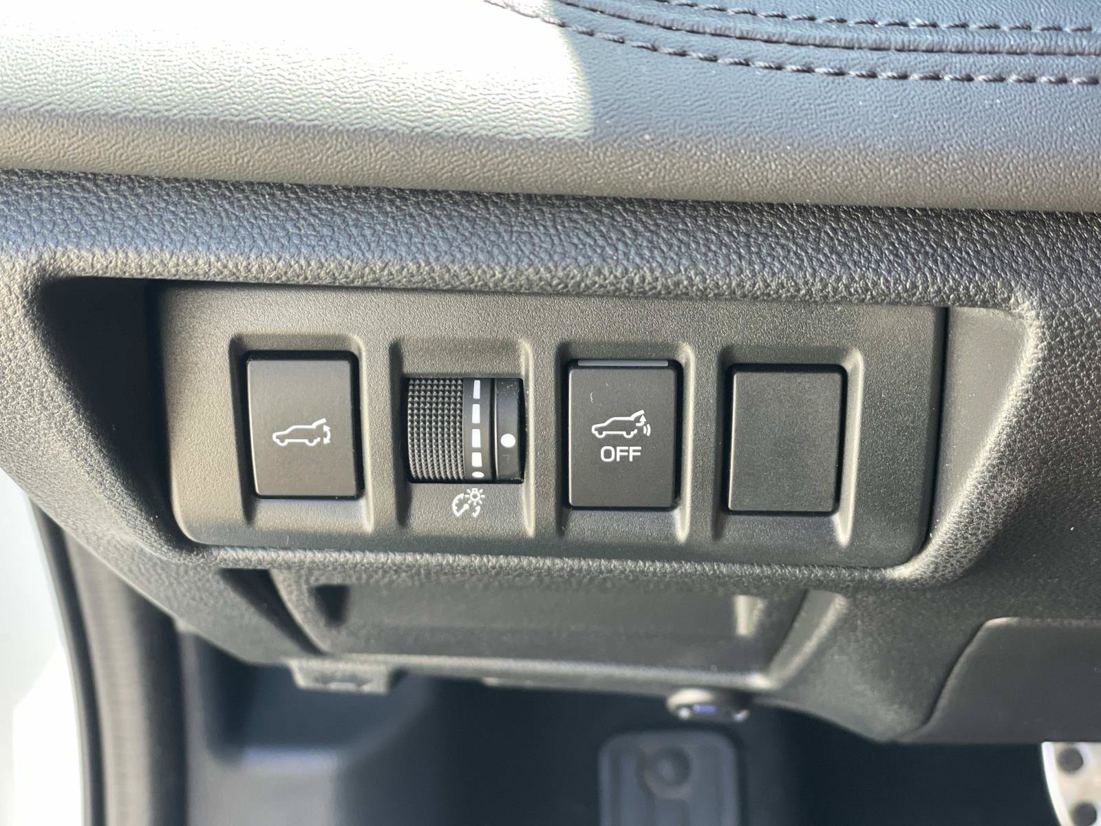 Used 2022 Subaru Outback Wilderness AWD/4WD image 14