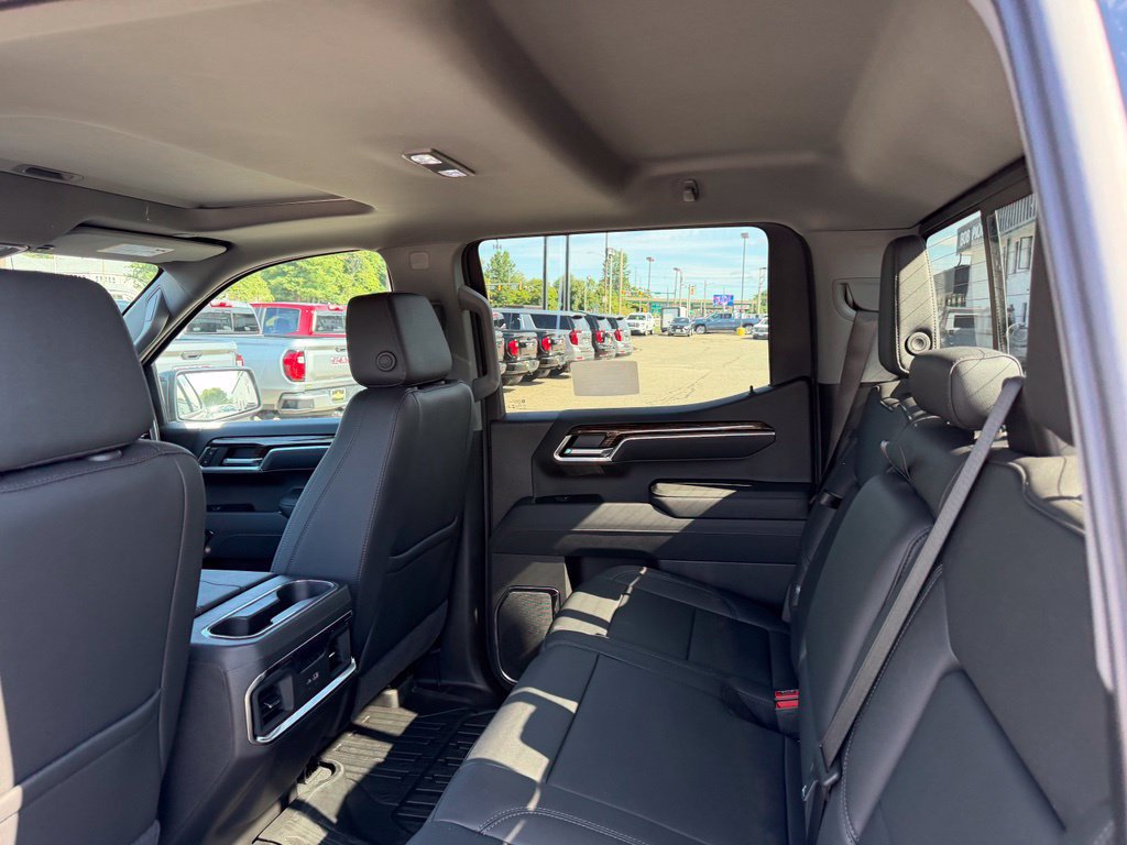 New 2026 GMC Sierra 1500 Elevation w/ Elevation Premium Package AWD/4WD image 13