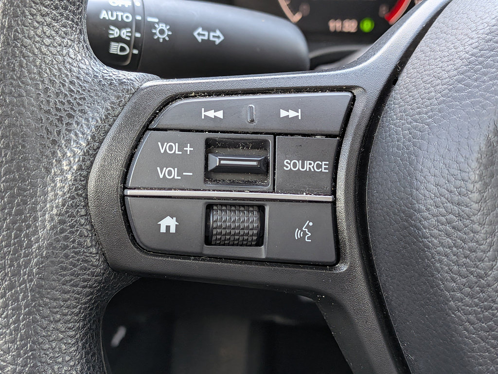 Used 2023 Honda HR-V LX image 50