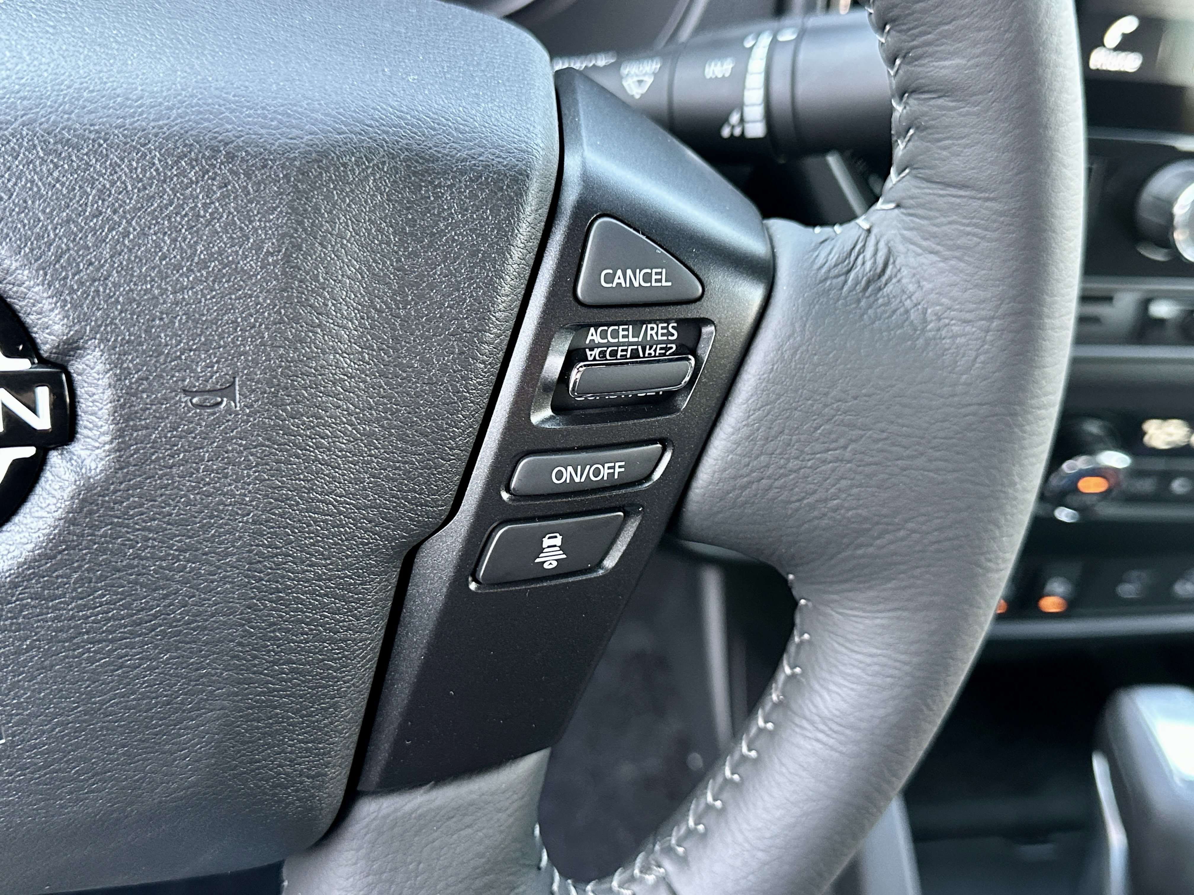 New 2026 Nissan Frontier SV AWD/4WD image 3