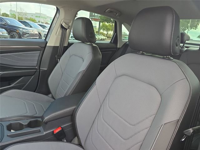 New 2026 Volkswagen Jetta SEL image 15