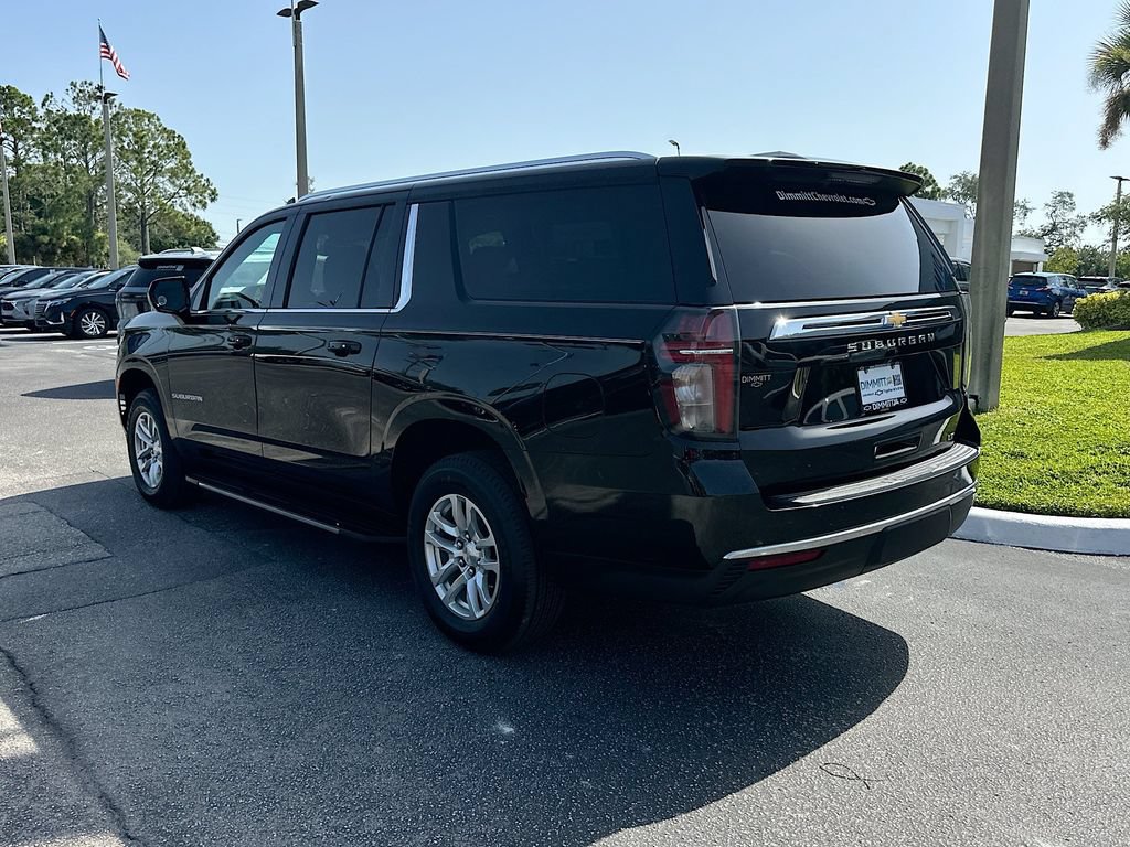 Certified 2024 Chevrolet Suburban LT AWD/4WD image 7