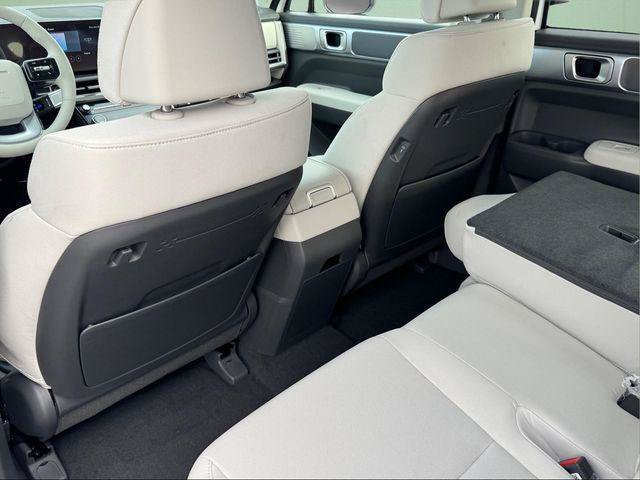 New 2026 Hyundai Santa Fe SE AWD/4WD image 15