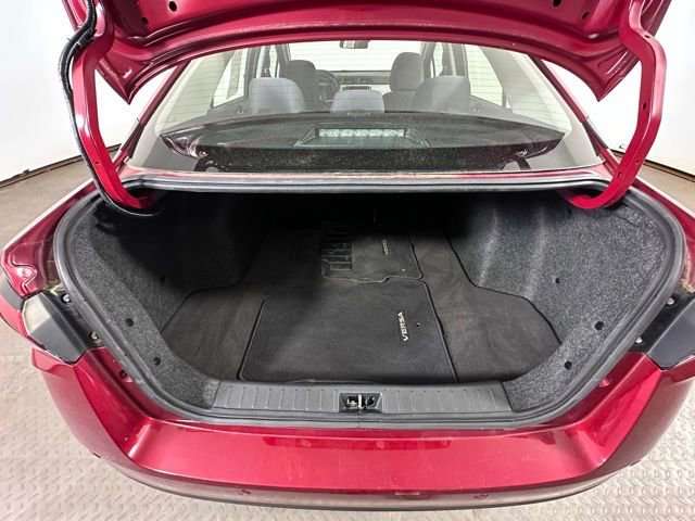 Used 2020 Nissan Versa SV FWD image 13