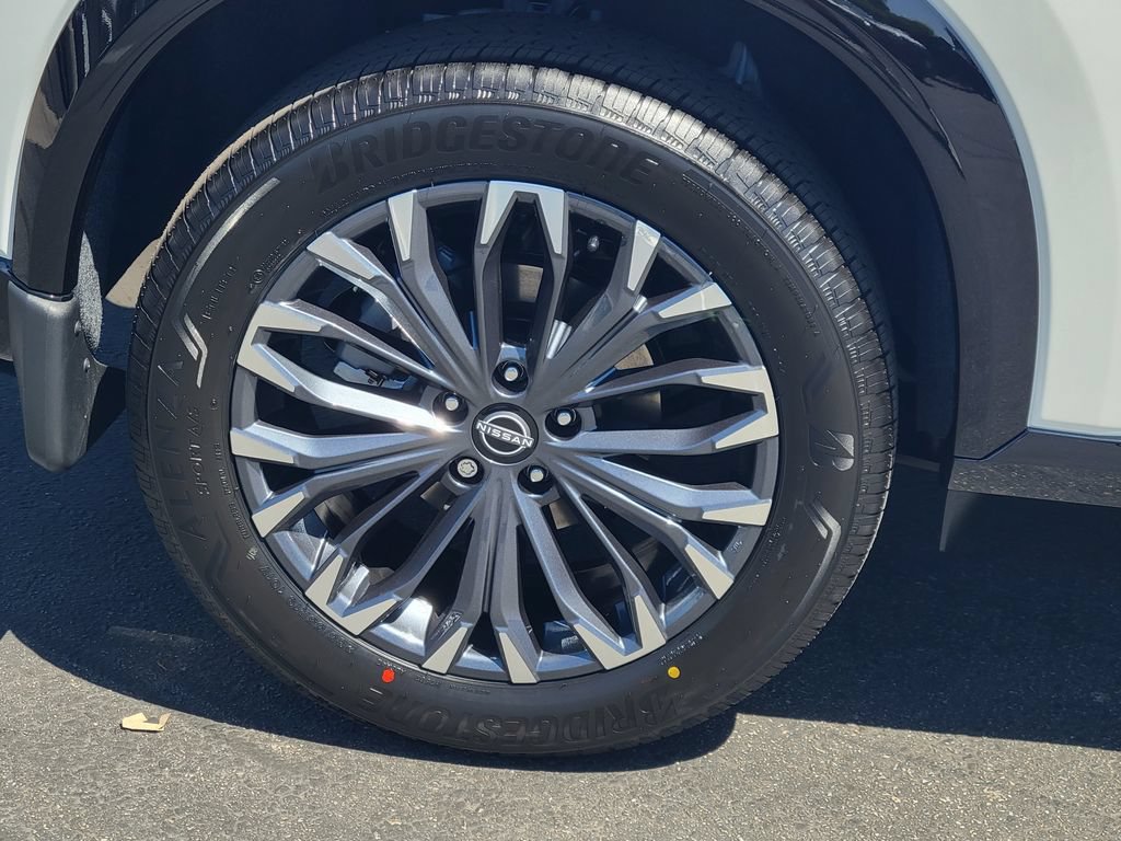 New 2026 Nissan Rogue Platinum AWD/4WD image 3