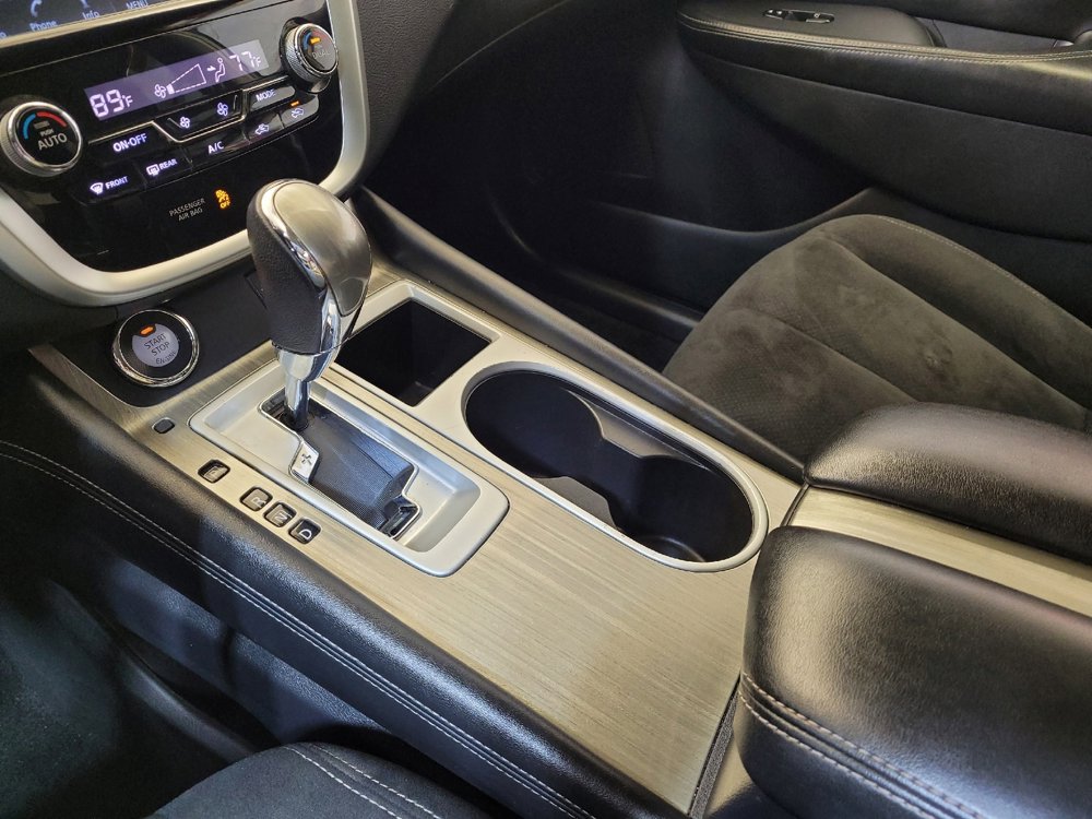 Used 2018 Nissan Murano SV image 26