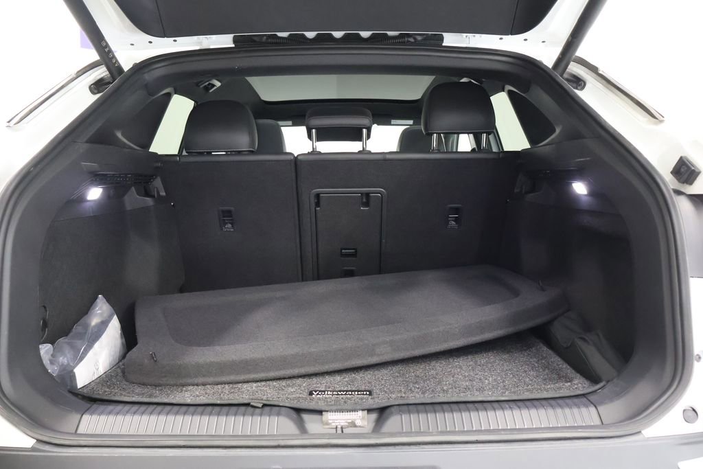 Used 2023 Volkswagen ID.4 Pro S image 27