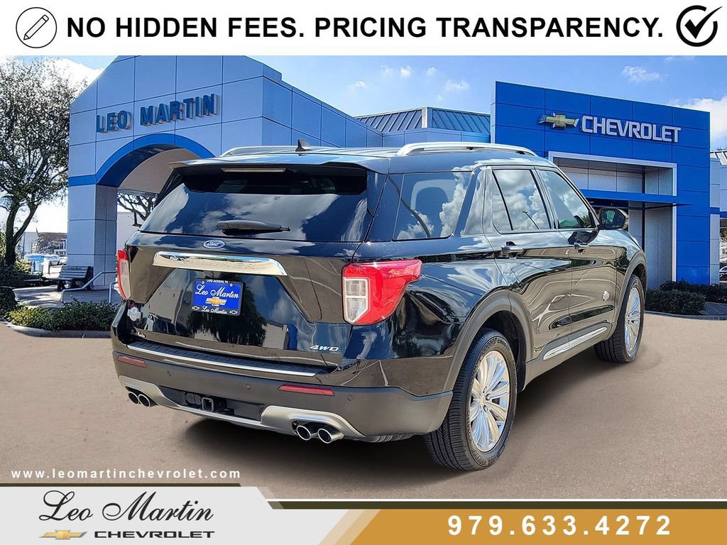 Used 2021 Ford Explorer King Ranch w/ Premium Technology Package AWD/4WD image 3