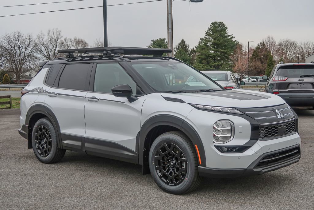 New 2026 Mitsubishi Outlander AWD image 8