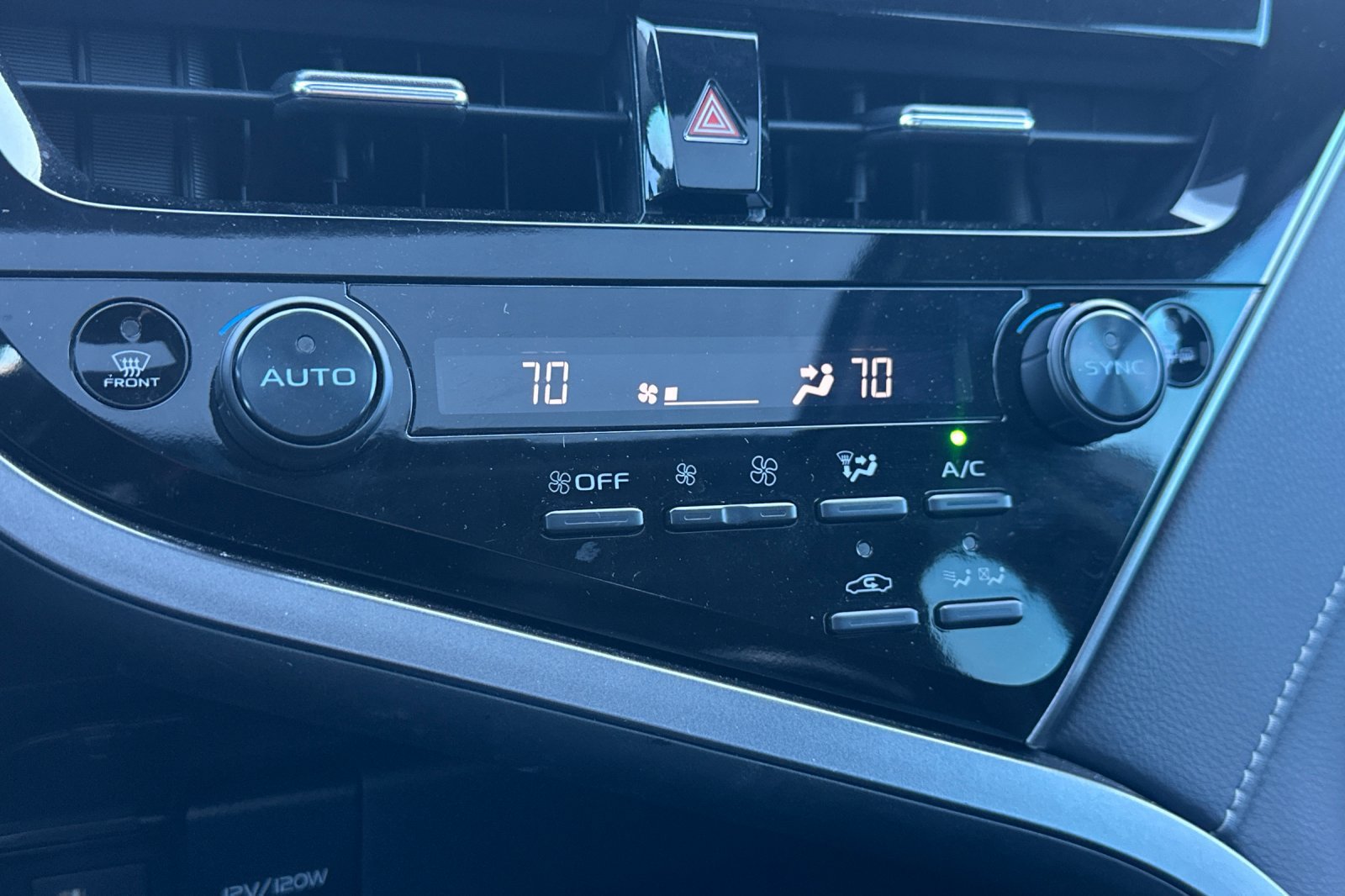 New 2023 Toyota Camry SE w/ Audio Upgrade Package FWD image 27