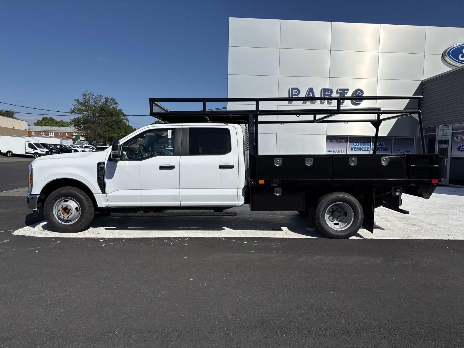 New 2026 Ford F350 XL w/ XL Chrome Package RWD image 6