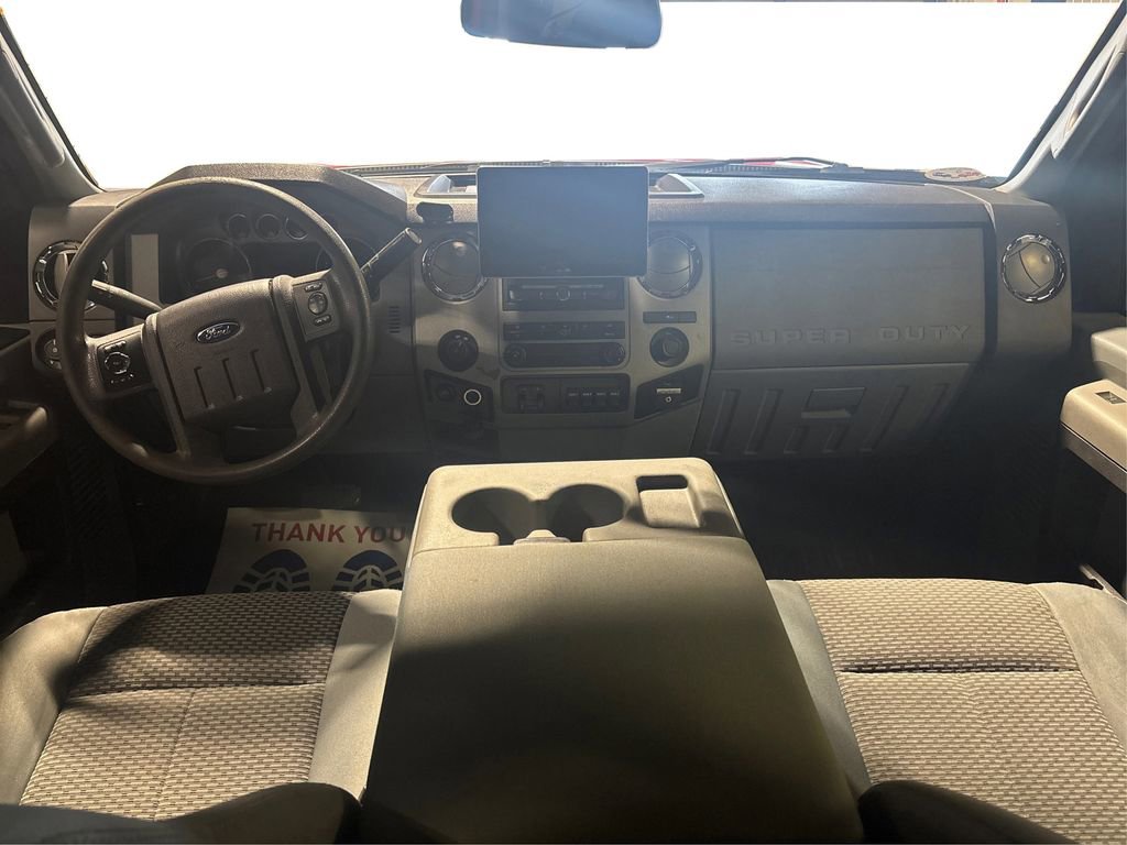 Used 2016 Ford F350 XLT w/ XLT Premium Package image 25