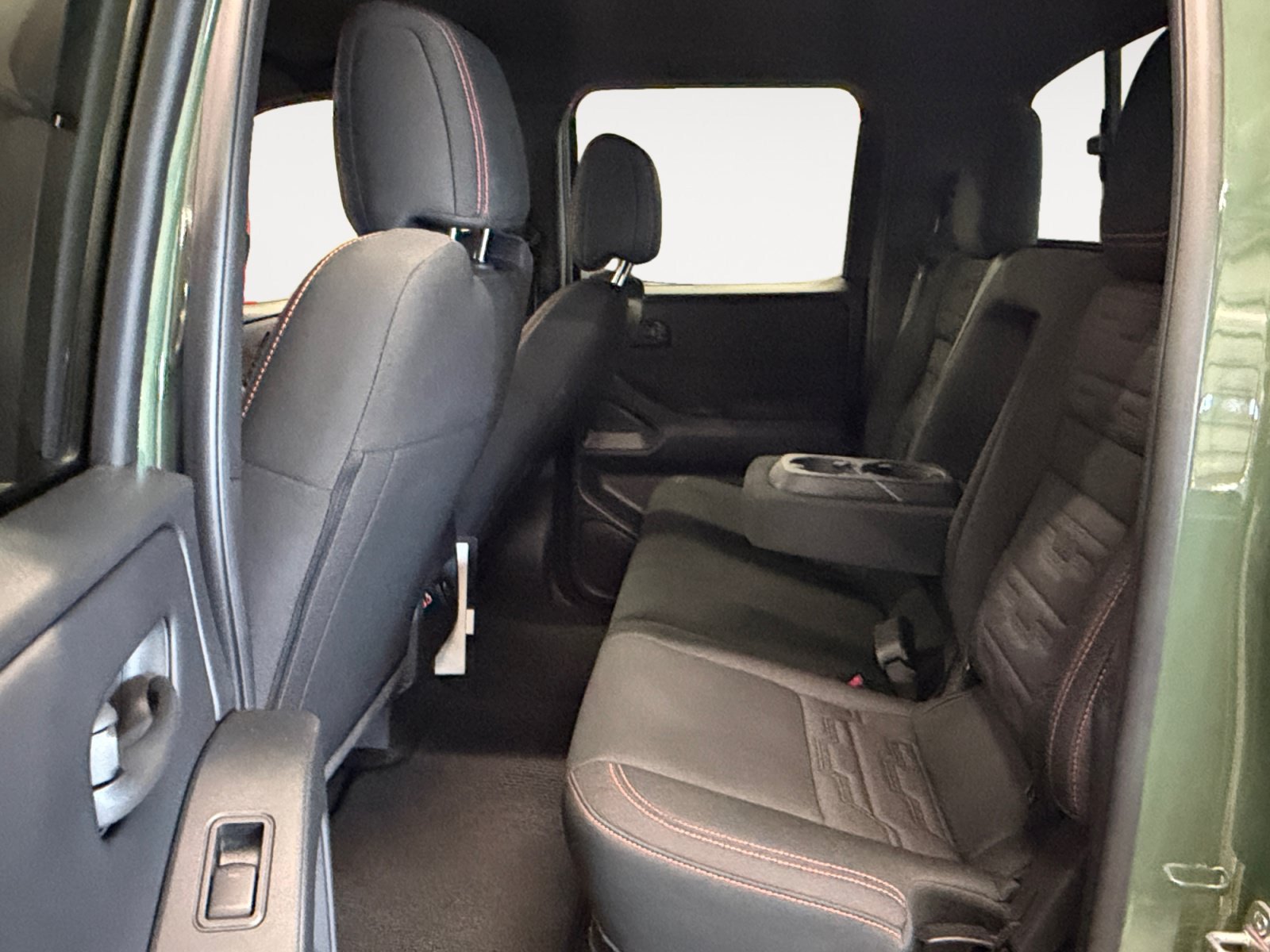 Used 2026 Nissan Frontier Pro-X w/ Pro-X Convenience Package RWD image 23