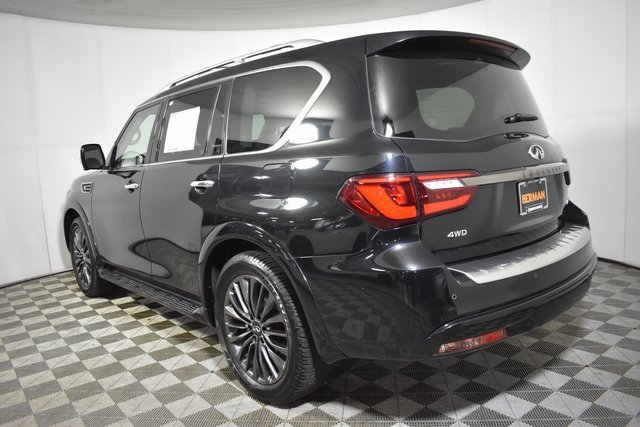 Used 2023 INFINITI QX80 Premium Select w/ All-Season Package image 6