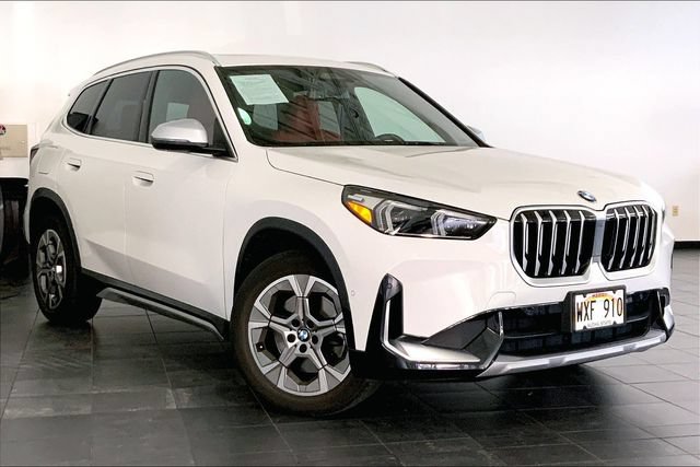 Used 2023 BMW X1 xDrive28i w/ Convenience Package AWD/4WD image 2