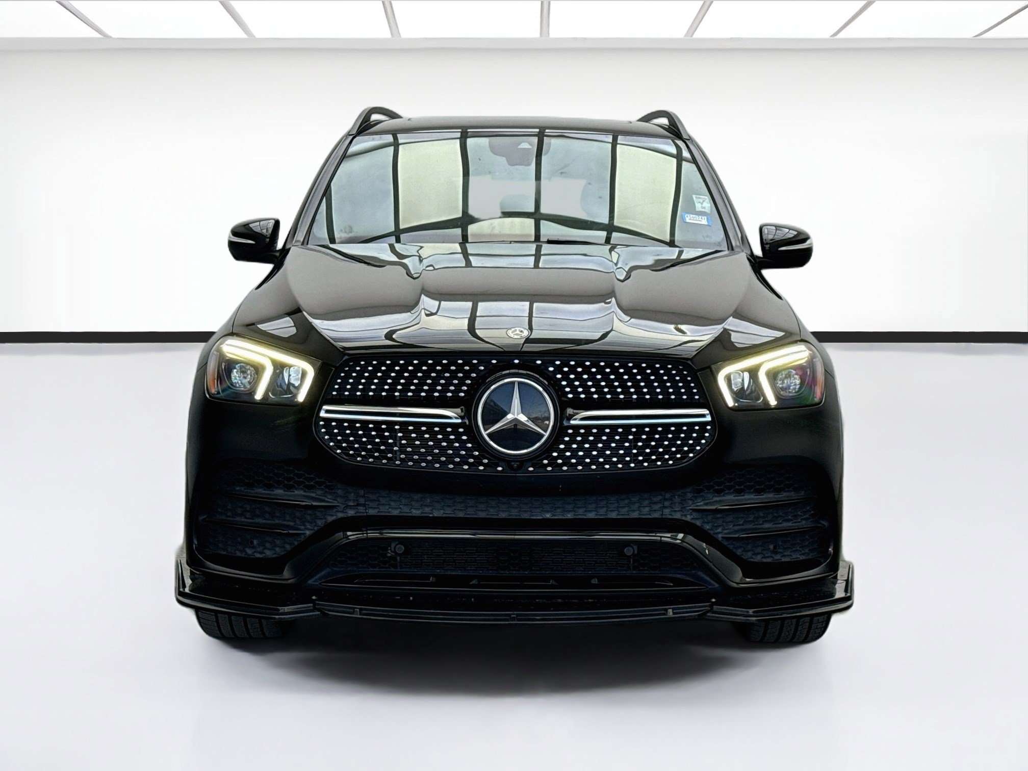 Used 2021 Mercedes-Benz GLE 350 4MATIC image 2