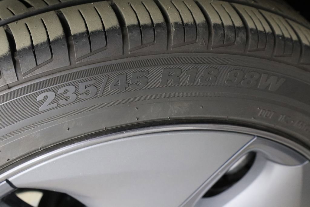 Used 2020 Tesla Model 3 Long Range image 41