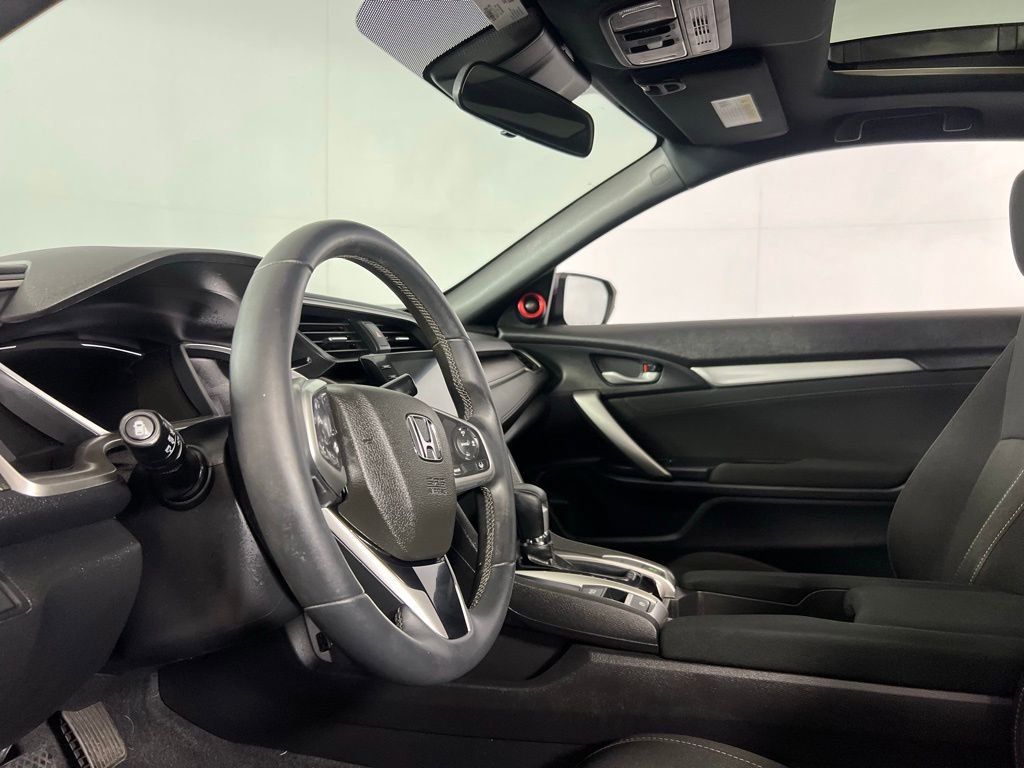 Used 2020 Honda Civic EX image 18