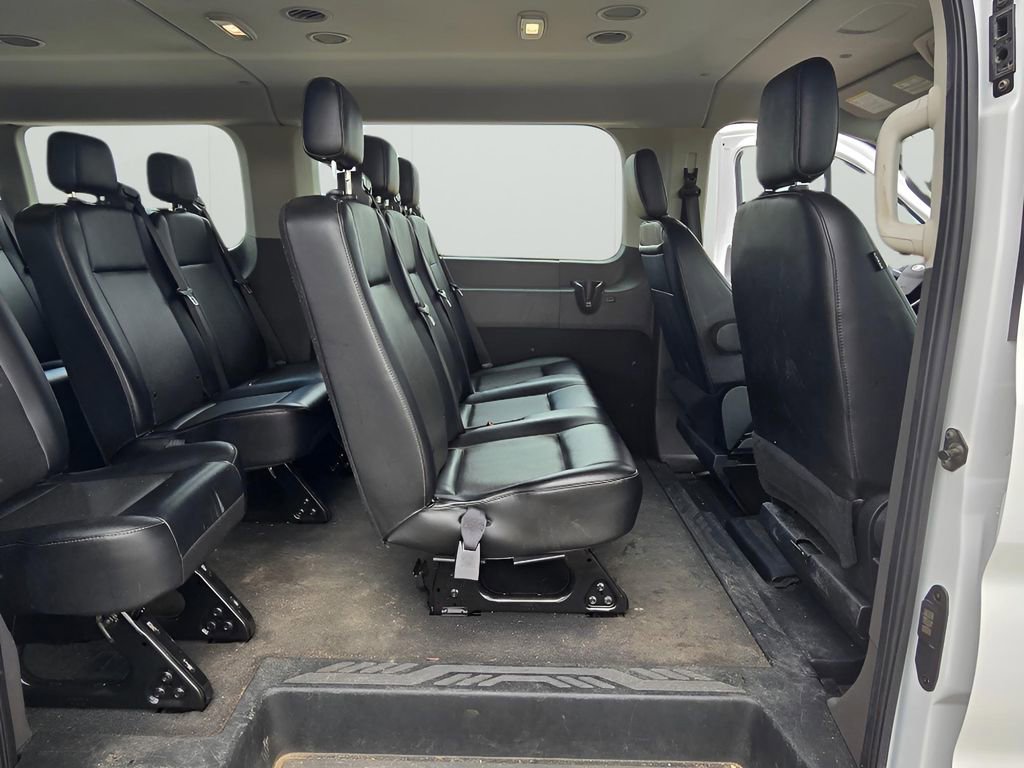 Used 2022 Ford Transit 350 XL AWD/4WD image 22