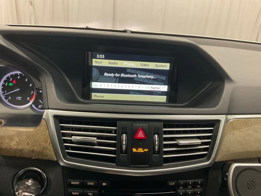 Used 2011 Mercedes-Benz E 350 4MATIC Sedan image 20