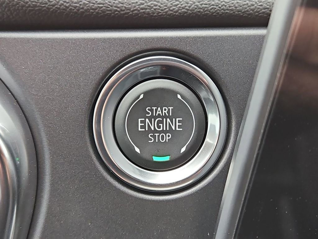 New 2026 Chevrolet Blazer LT w/ Convenience Package FWD image 17