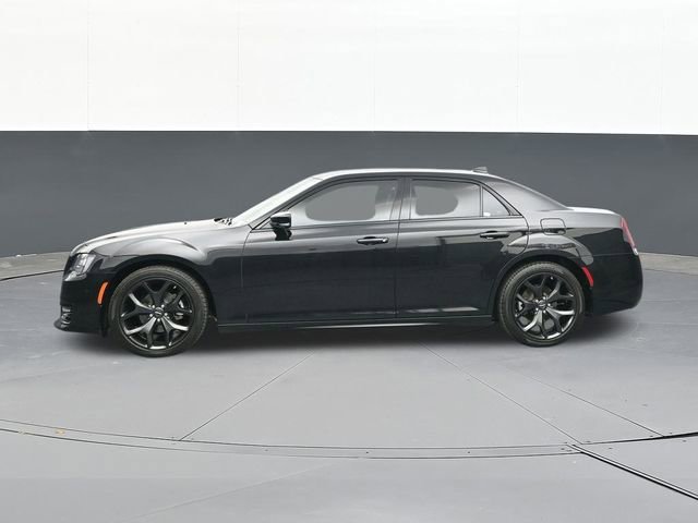 Used 2022 Chrysler 300 Touring L image 8