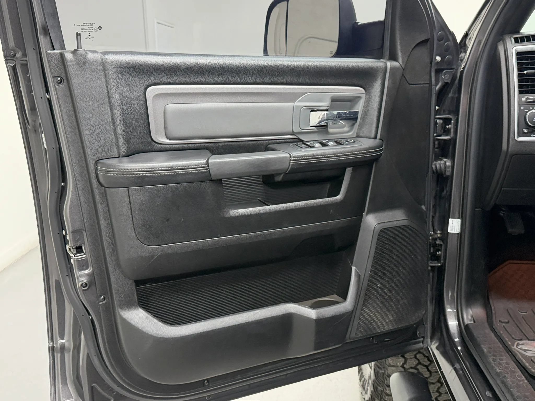 Used 2018 RAM 2500 Power Wagon w/ Luxury Group AWD/4WD image 71