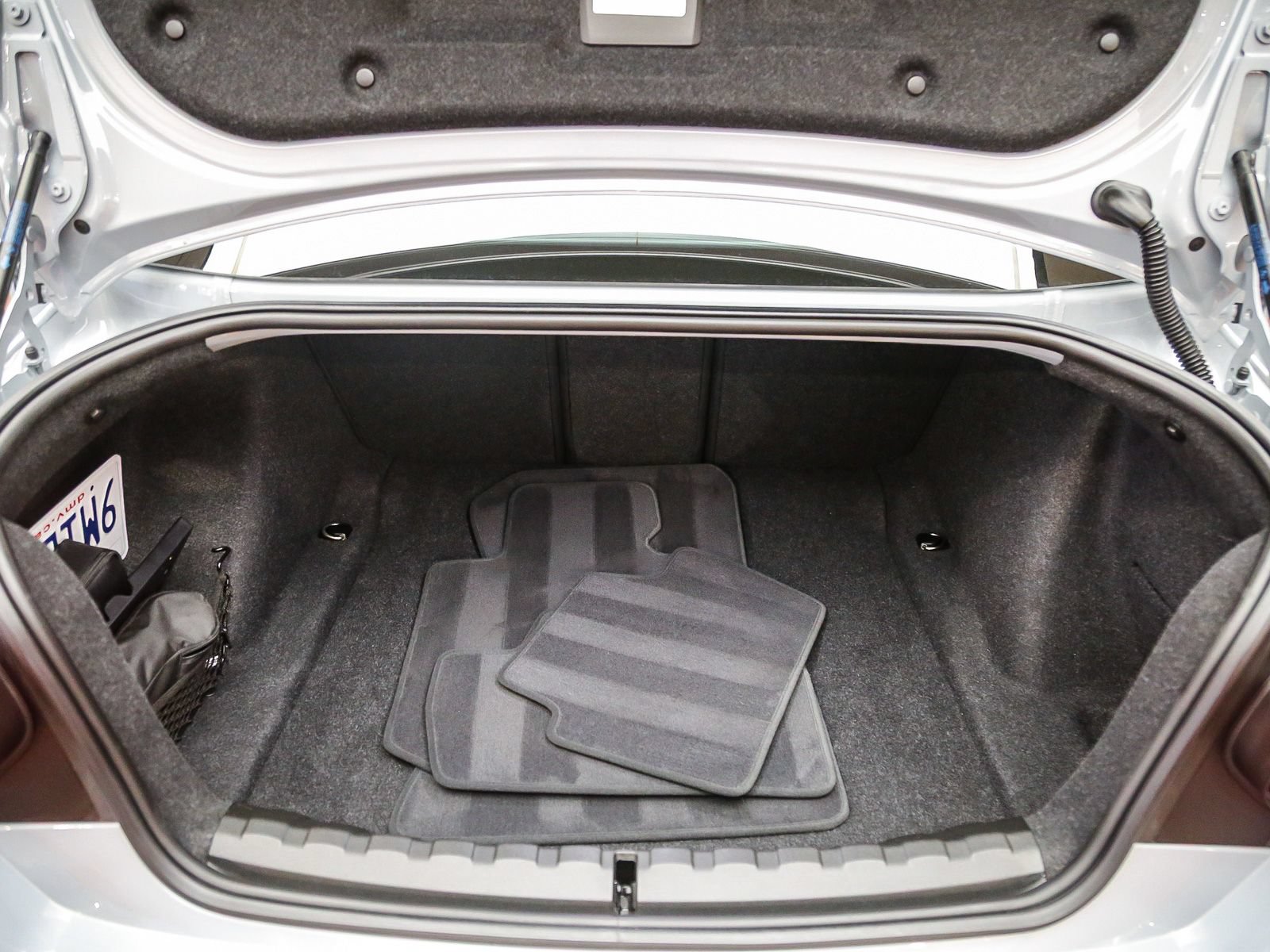 Used 2024 BMW M2 w/ Lighting Package RWD image 26
