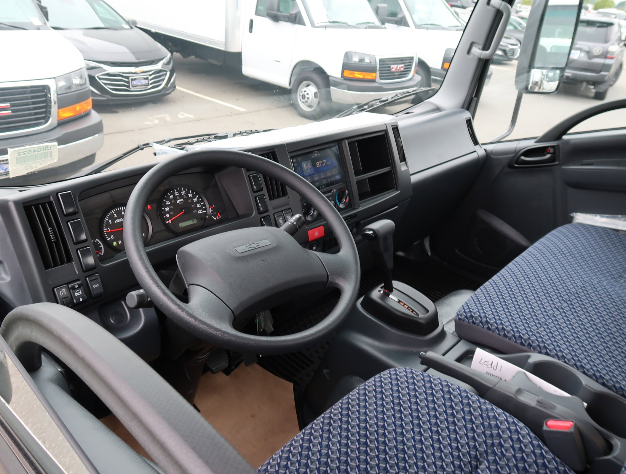 New 2025 Chevrolet Low Cab Forward image 2