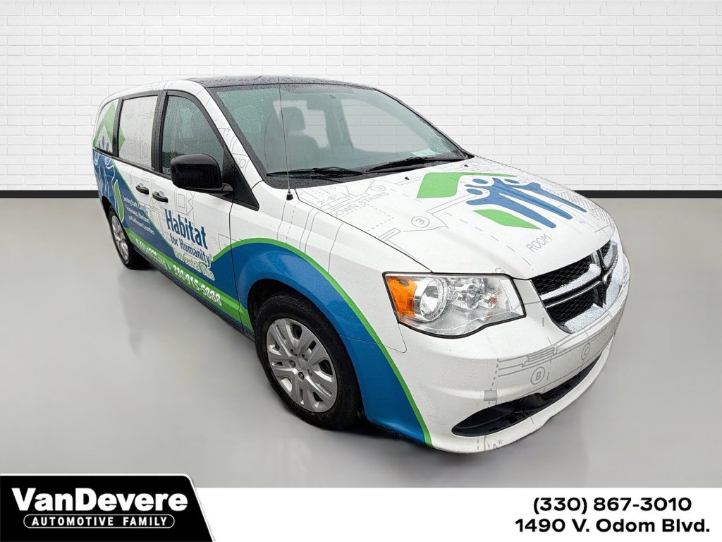 Used 2014 Dodge Grand Caravan American Value Package FWD image 1