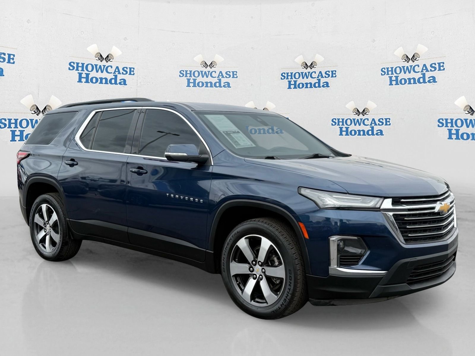 Used 2023 Chevrolet Traverse LT w/ LT Premium Package image 10