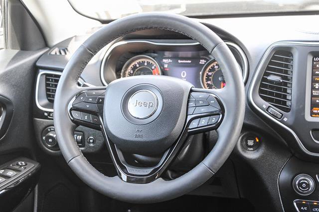 Used 2023 Jeep Cherokee Altitude Lux image 15