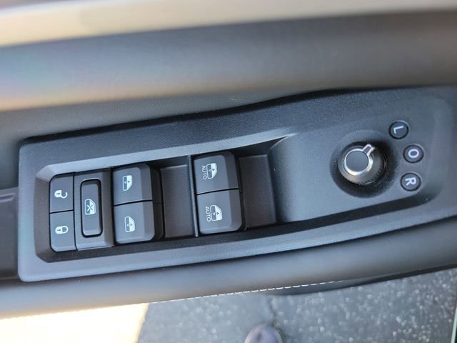 New 2026 Jeep Grand Cherokee L Limited AWD/4WD image 19