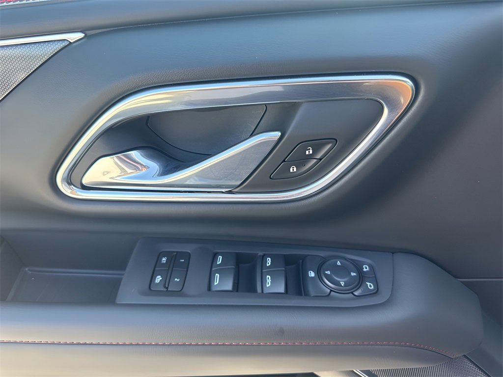 Used 2024 Chevrolet Tahoe RST image 30