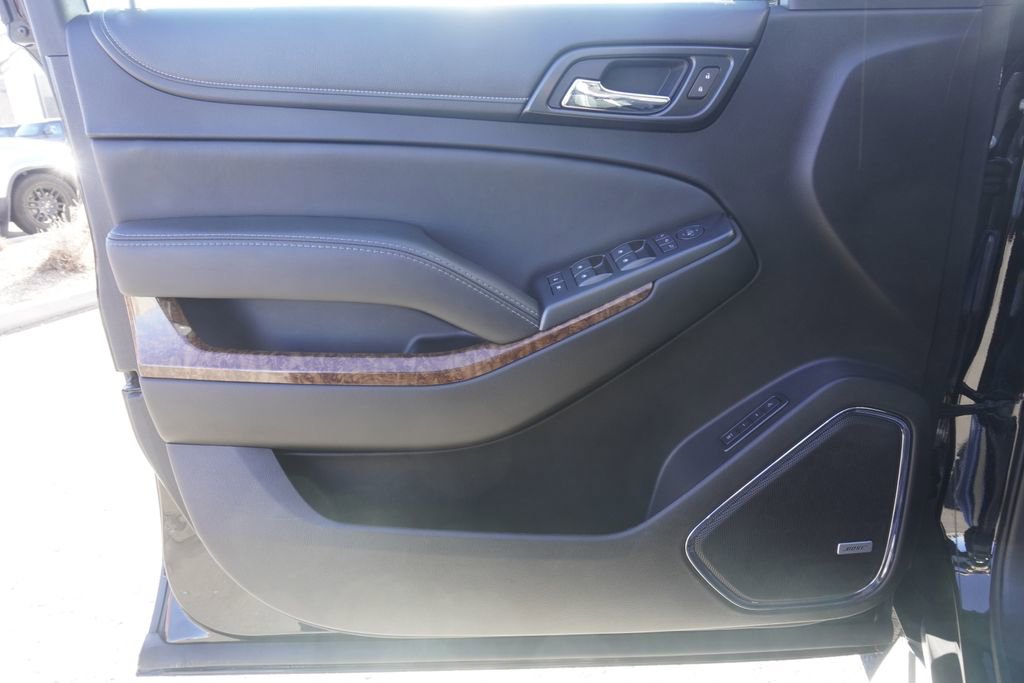 Used 2017 Chevrolet Suburban Premier image 17