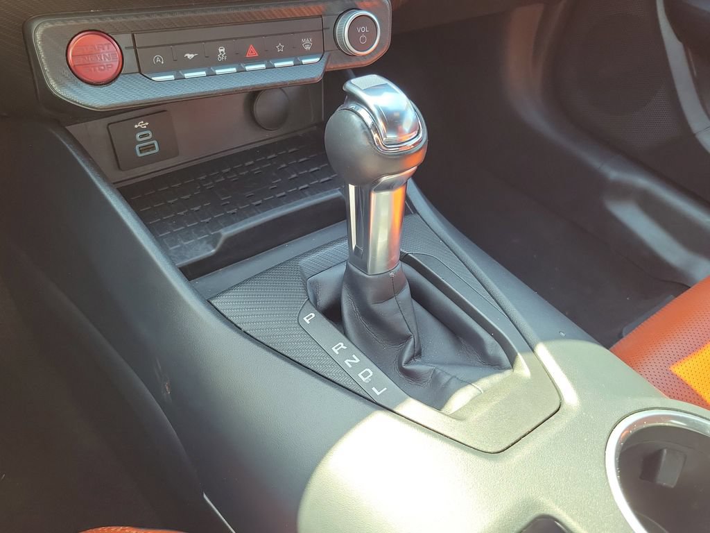 Used 2024 Ford Mustang Premium RWD image 31