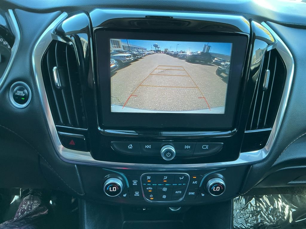 Used 2019 Chevrolet Traverse LT image 16