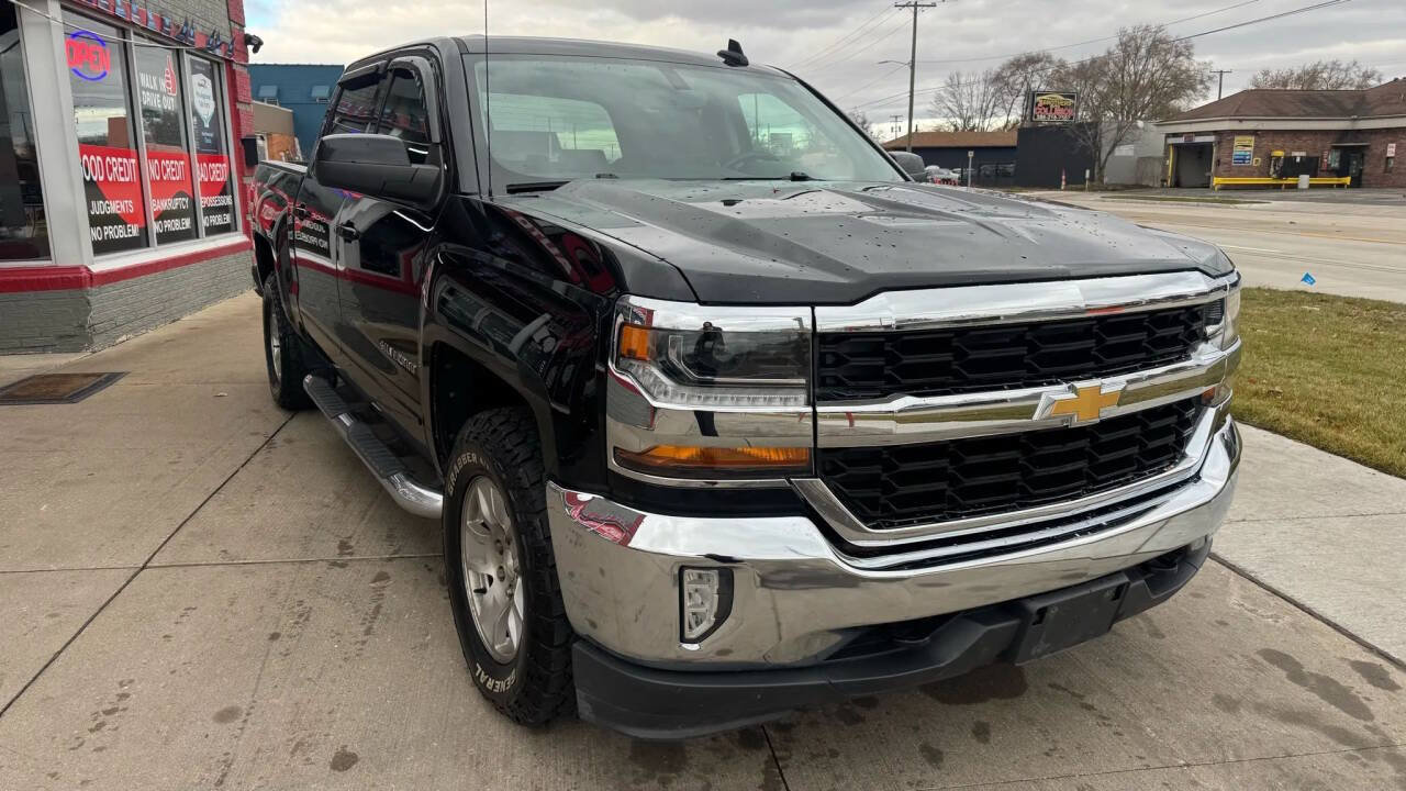 Used 2016 Chevrolet Silverado 1500 LT w/ All Star Edition AWD/4WD image 3