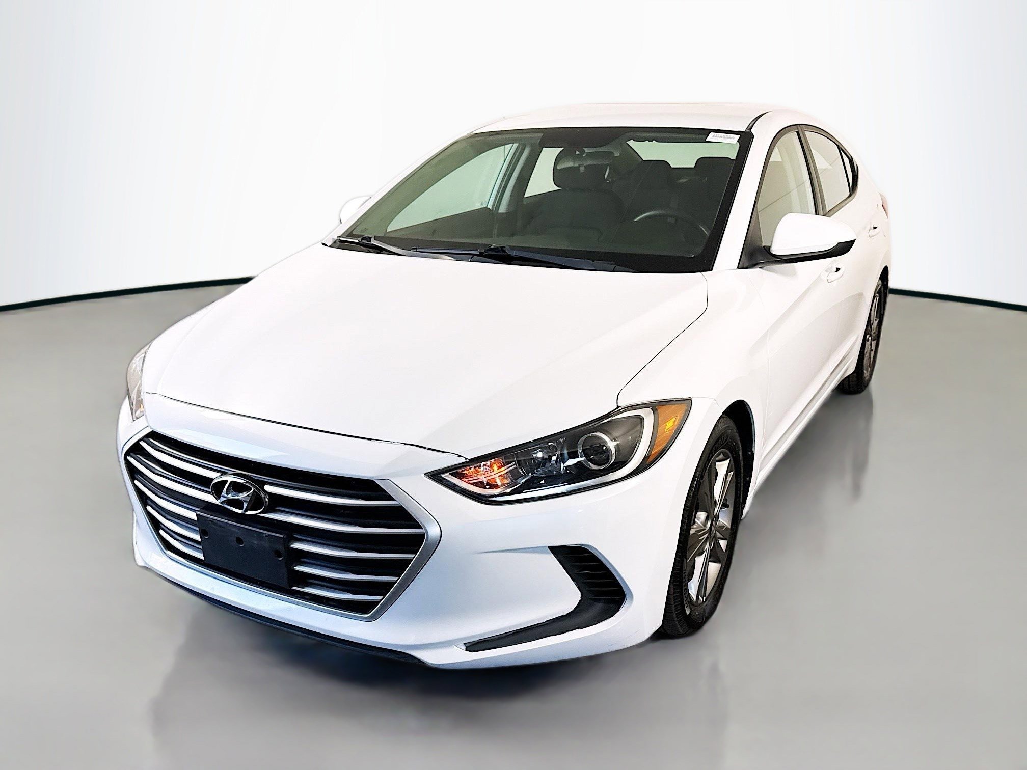 Used 2018 Hyundai Elantra SEL image 4