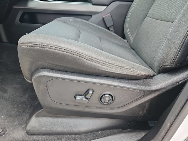 Used 2019 RAM 1500 Big Horn AWD/4WD image 16