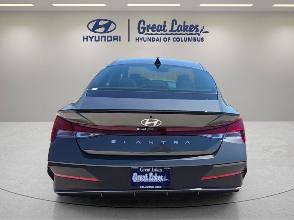 New 2026 Hyundai Elantra Sport FWD image 4