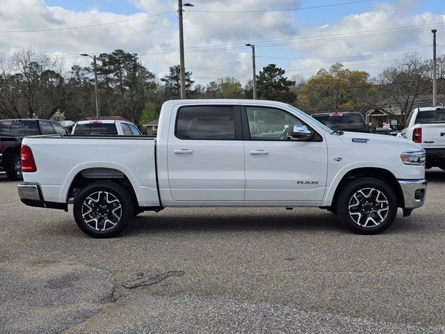 New 2026 RAM 1500 Laramie AWD/4WD image 18