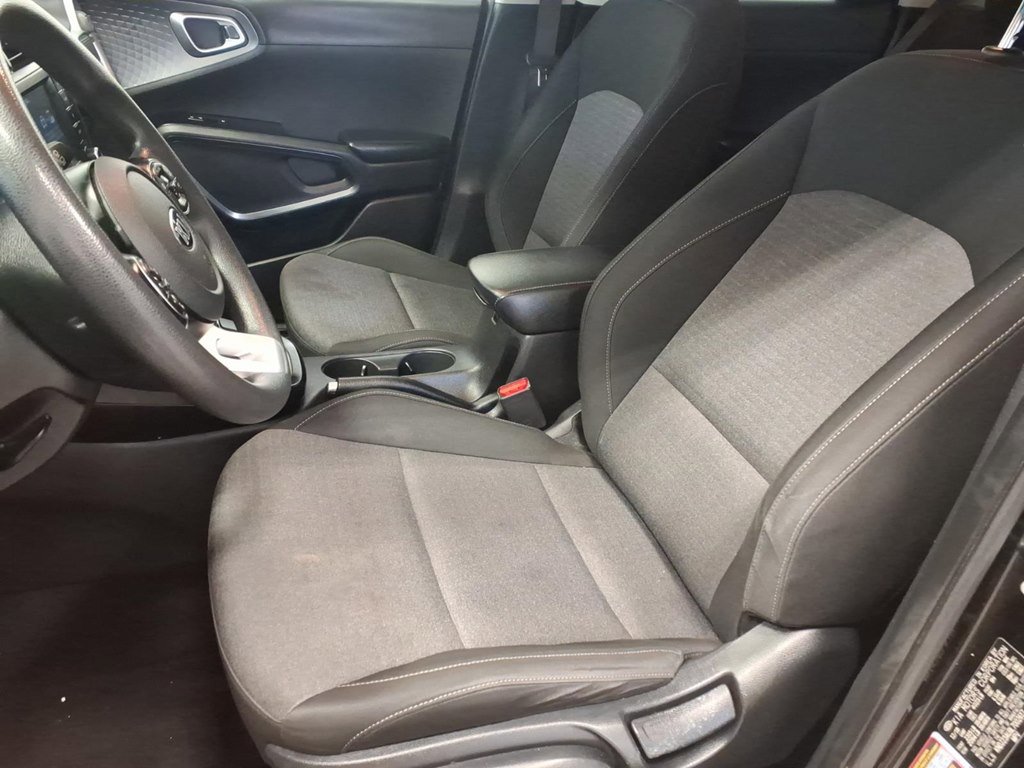 Used 2020 Kia Soul S image 17