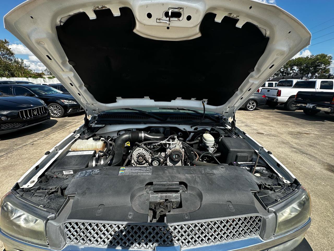 Used 2005 Chevrolet Silverado 1500 W/T RWD image 13