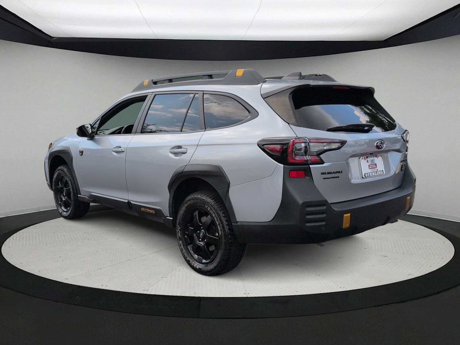 Certified 2023 Subaru Outback Wilderness AWD/4WD image 6