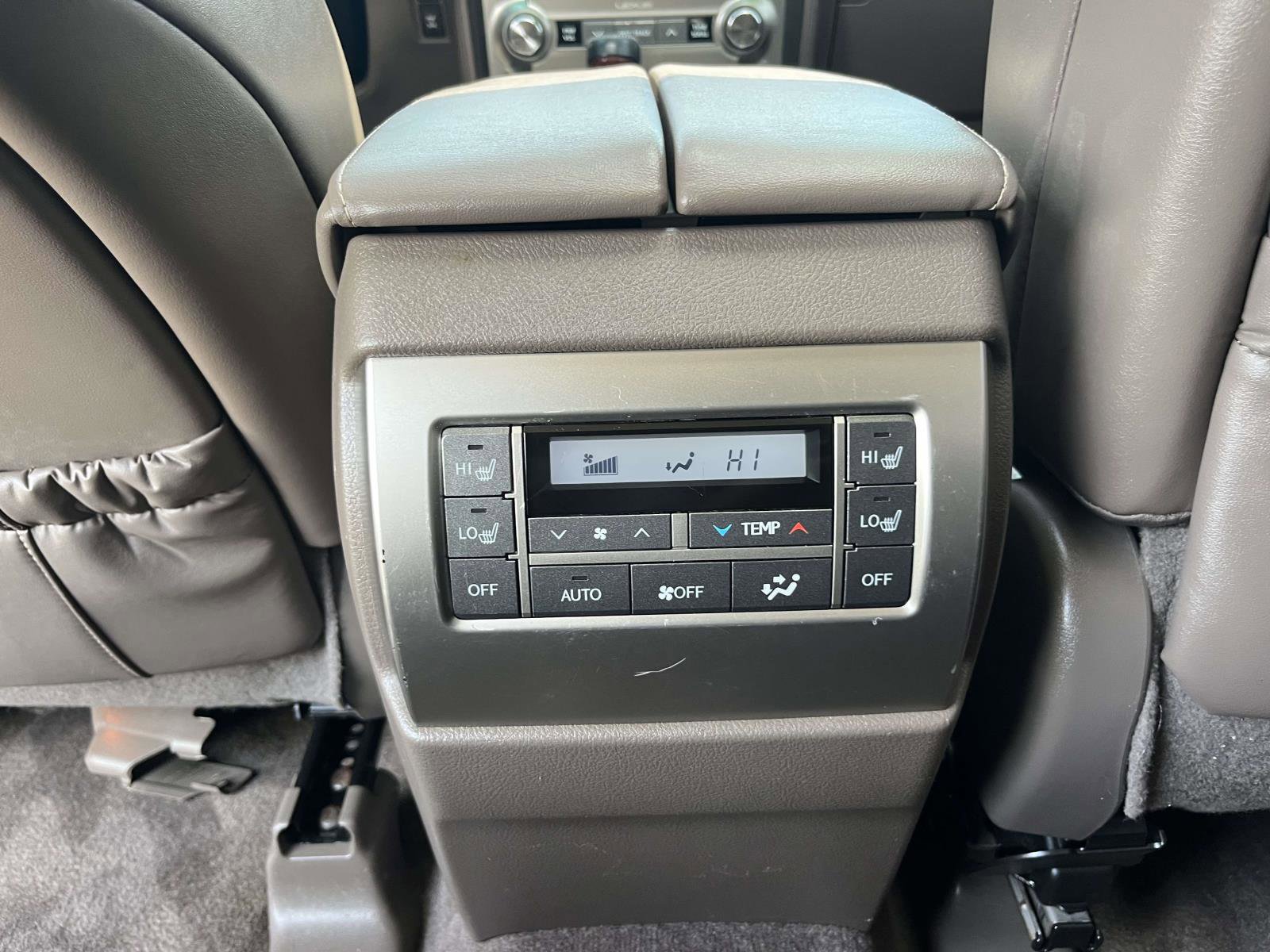 Used 2016 Lexus GX 460 w/ Premium Package AWD/4WD image 8
