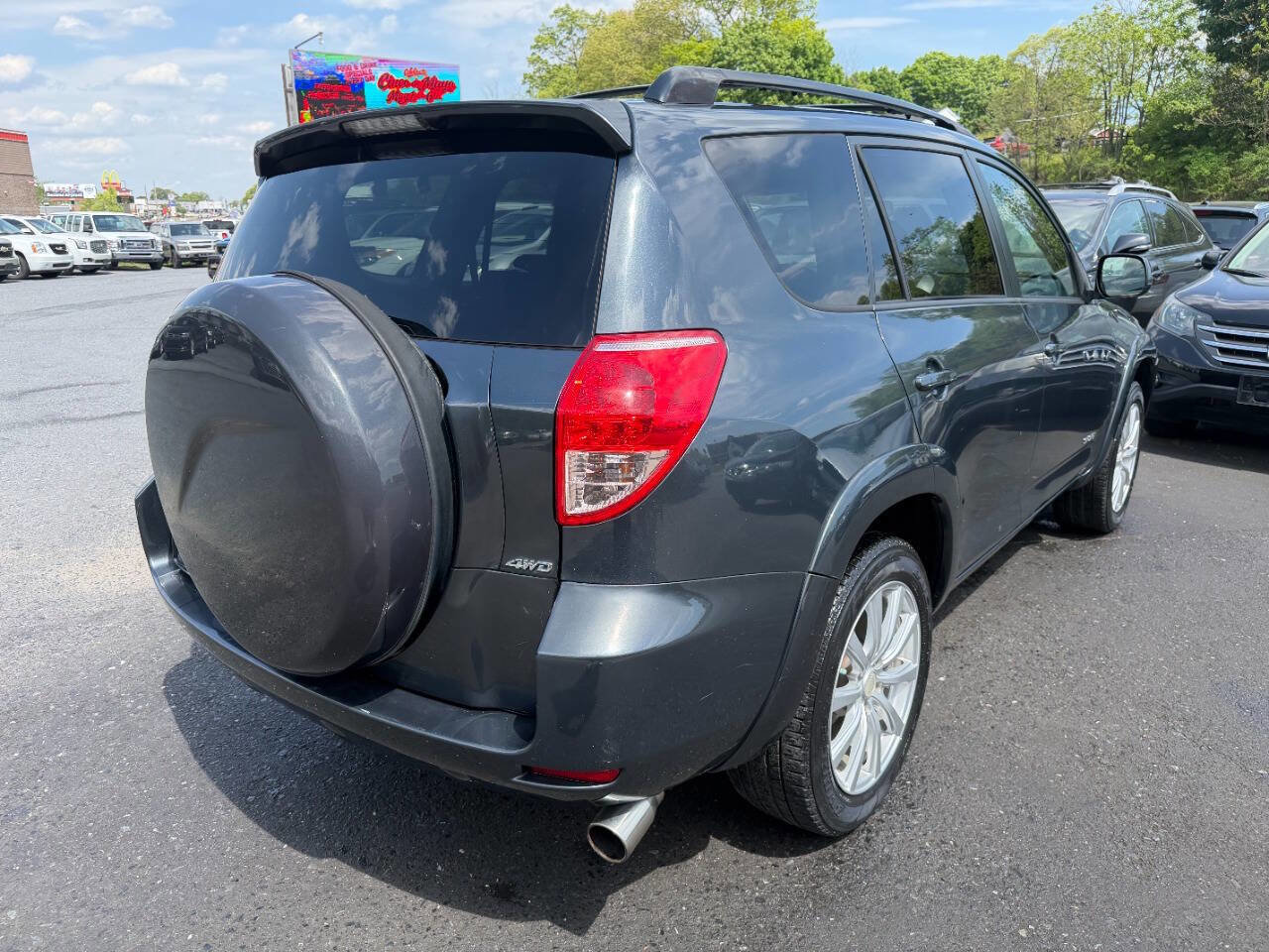 Used 2007 Toyota RAV4 Sport AWD/4WD image 9