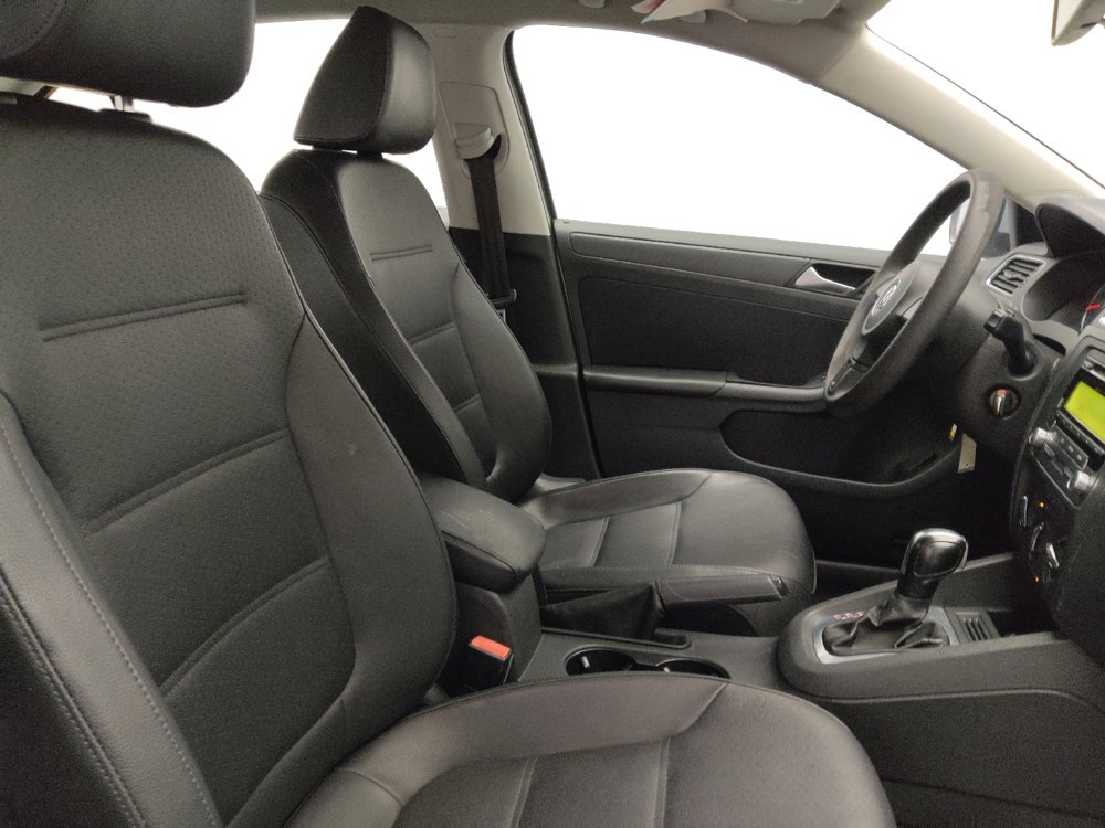 Used 2014 Volkswagen Jetta SE image 21