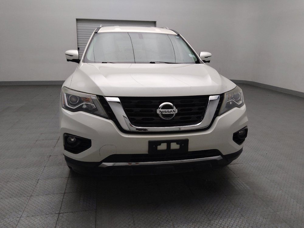 Used 2018 Nissan Pathfinder SL AWD/4WD image 14