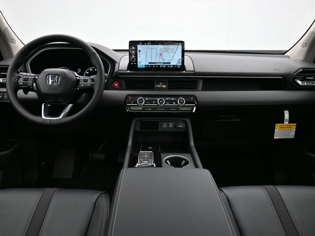 New 2025 Honda Pilot Touring image 44
